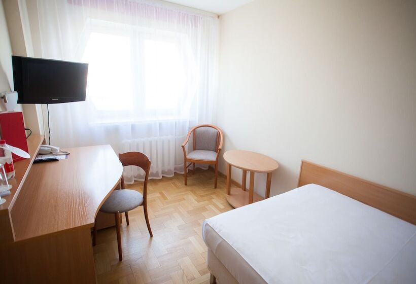 اتاق استاندارد یک نفره, Azimut Hotel Siberia