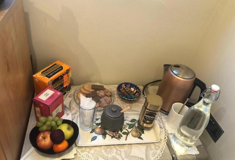 バルコニー付きスタンダードルーム, Georgiana S Guesthouse