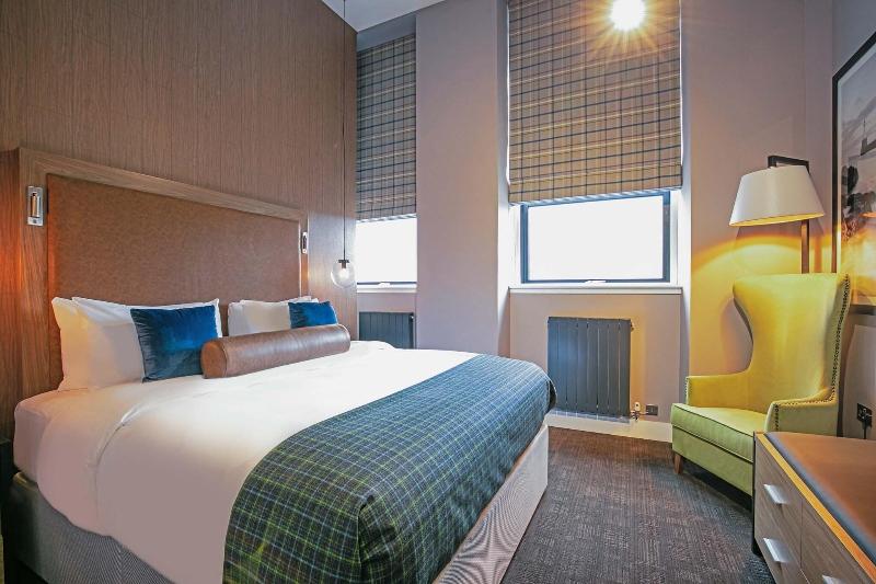 اتاق استاندارد با تخت بزرگ, Sandman Signature Aberdeen Hotel & Spa