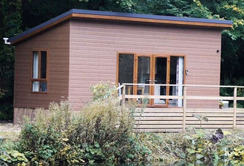 Студия Deluxe, Herons Lake Retreat