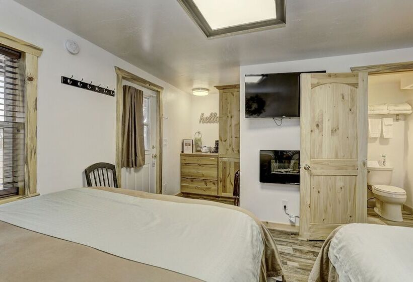 Номер Deluxe, Cascade Lake Inn