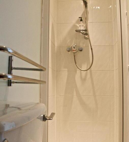 اتاق استاندارد, Landguard House Bed Only