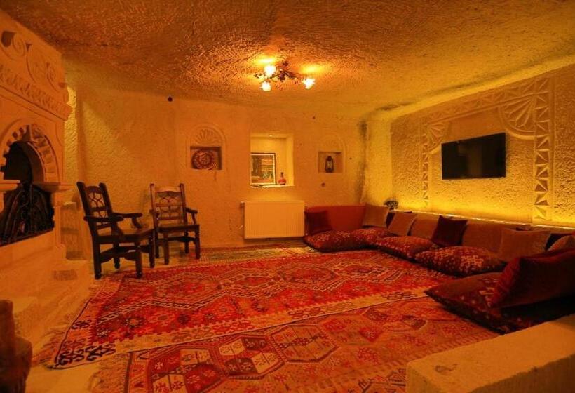 Номер Стандарт Трехместный, Iris Cave Cappadocia