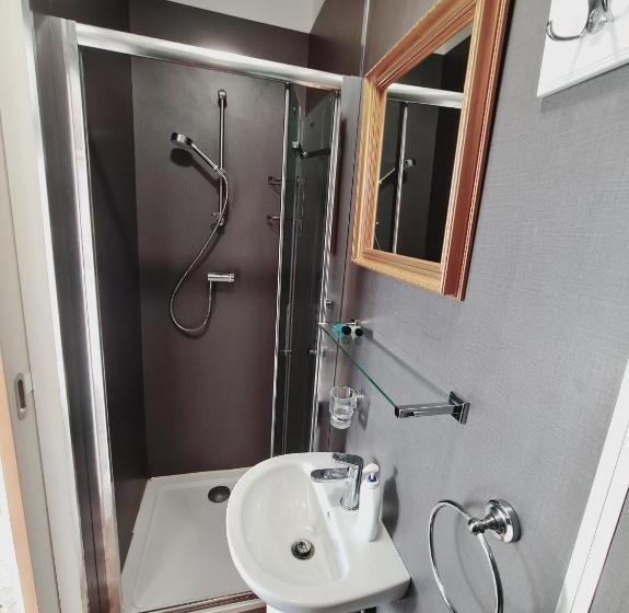 Номер Стандарт, Thornbury Accommodation