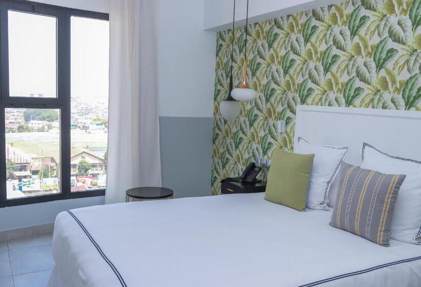 اتاق لوکس با چشم‌انداز شهر, Le Centell Hotel & Spa