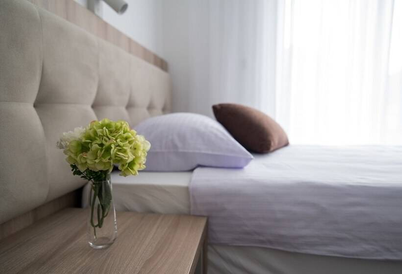 اتاق استاندارد, Apartments & Rooms Lavanda