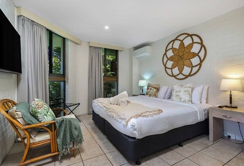 １ベッドルームエコノミーアパートメント, Bayview Beachfront Apartments, In Town Right On The Beach