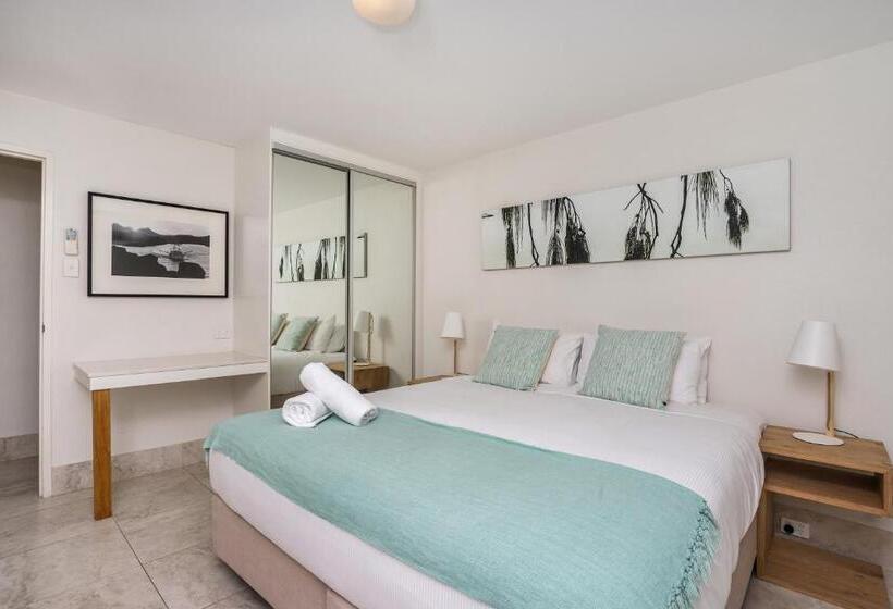 ２ベッドルームアパートメント, Bayview Beachfront Apartments, In Town Right On The Beach
