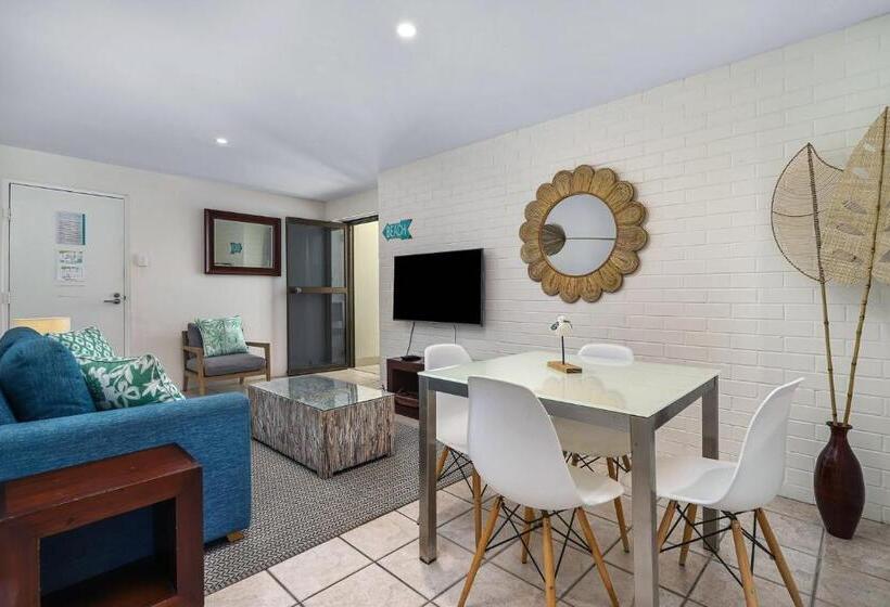 １ベッドルームエコノミーアパートメント, Bayview Beachfront Apartments, In Town Right On The Beach