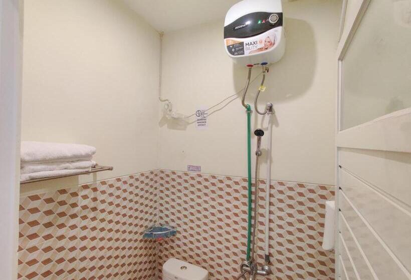 Номер Стандарт, Ayuning Guest House Syariah Semarang Mitra Reddoorz