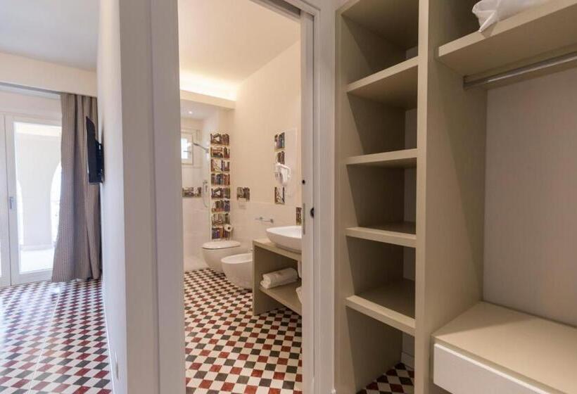 Полулюкс Повышенной Комфортности, Suite Hotel L Oasi Di Riaci