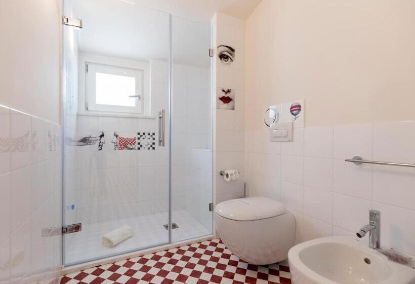 Люкс Повышенной Комфортности, Suite Hotel L Oasi Di Riaci