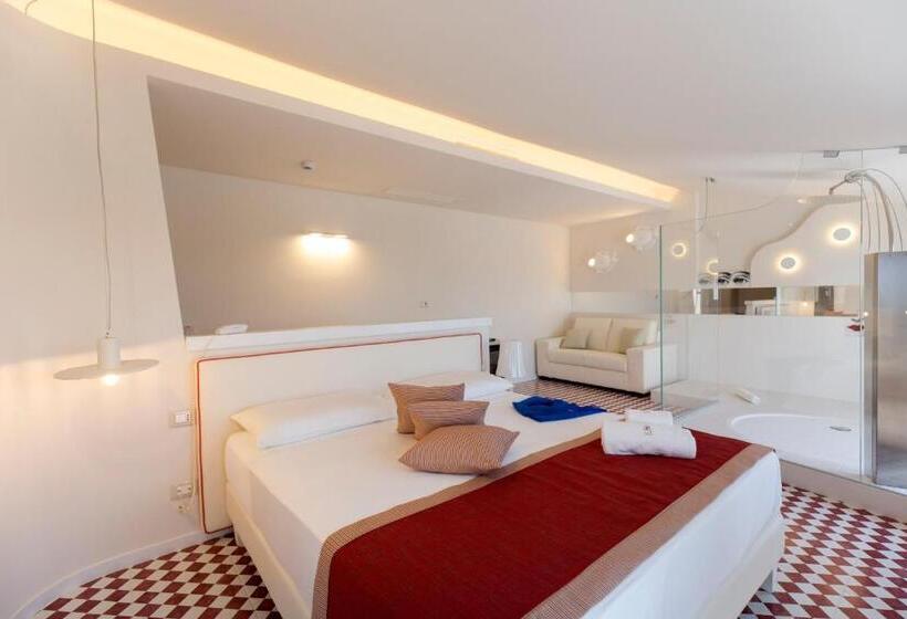 Президентский Люкс, Suite Hotel L Oasi Di Riaci