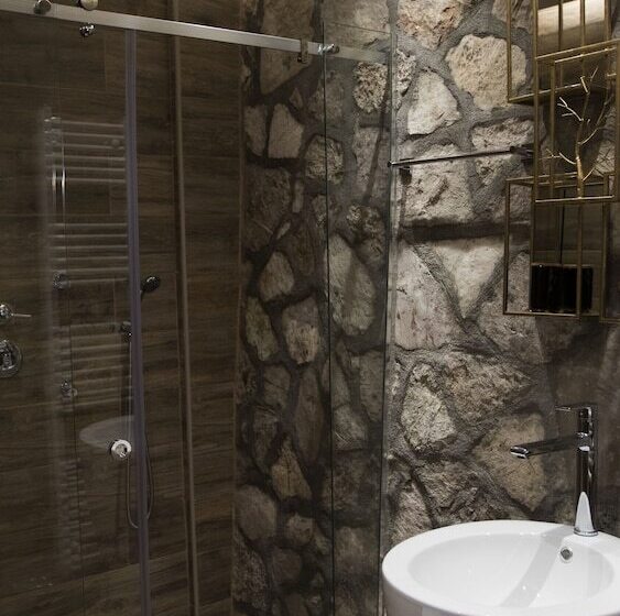 Люкс Повышенной Комфортности, Vintage Suites Trikala