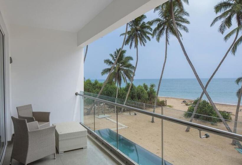 바다 전망 디럭스 3인룸, Serendivi Resort Villa