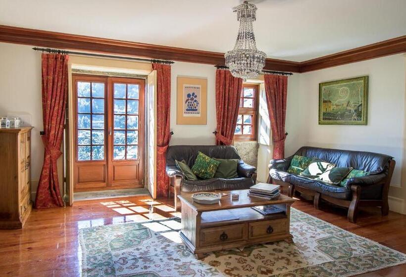 Вилла с 1 спальней и бассейном, Casa Do Monte   Douro