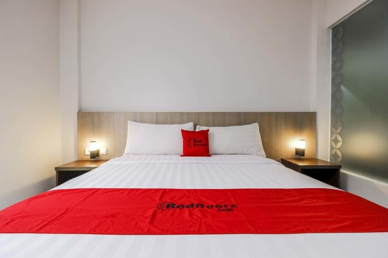 Люкс, Reddoorz Plus @ Tb Simatupang