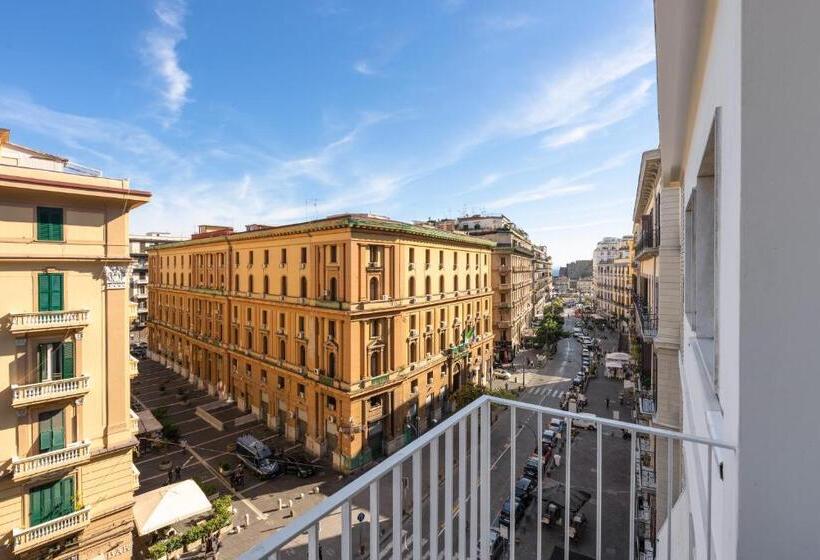 آپارتمان 1 خوابه با چشمانداز دریا, Le Mummarelle Napoli