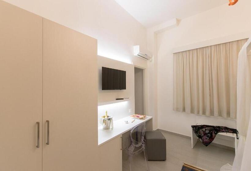 Полулюкс, B&b Marsala
