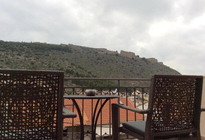 Номер Superior с Балконом, Aerinon Guesthouse