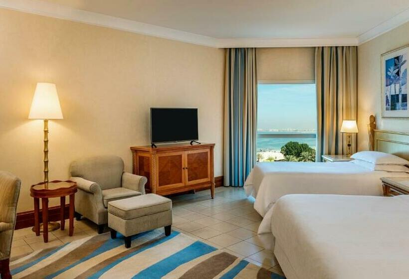 Трехместный Номер Deluxe, Sheraton Jumeirah Beach Resort