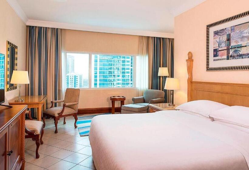 Номер Deluxe с Видом, Sheraton Jumeirah Beach Resort