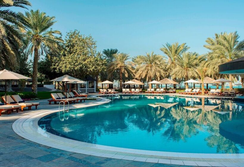 Клубный номер с видом, Sheraton Jumeirah Beach Resort