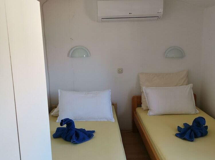 스탠다드 룸 공동 욕실, Guest House Accommodation Rupine