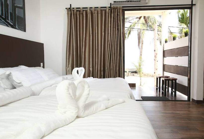 کلبه ییلاقی, The Barat Tioman Beach Resort