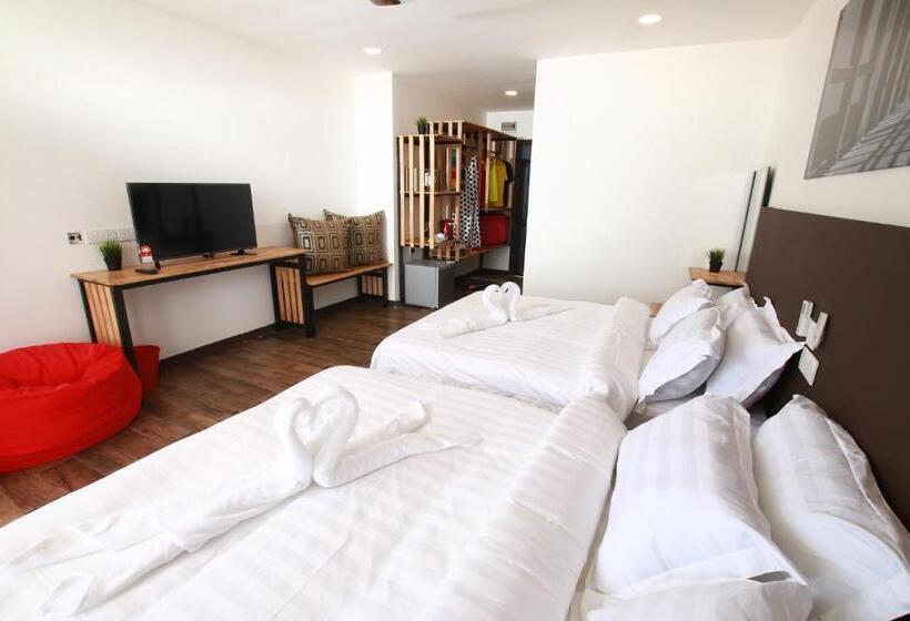 اتاق استاندارد با چشم‌انداز دریا, The Barat Tioman Beach Resort