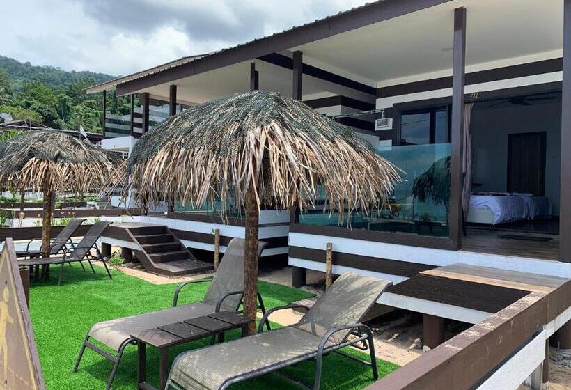 ویلای 1 خوابه, The Barat Tioman Beach Resort