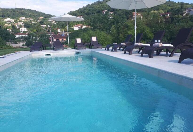 Апартаменты 1 Спальня Вид на Бассейн, Guest House Stancija Kovacici