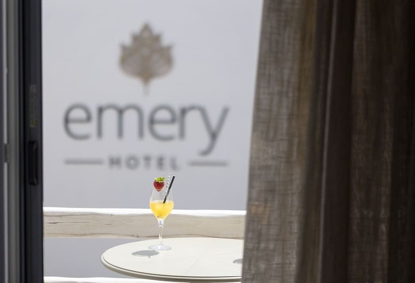 شقة سوبريور غرفة واحدة, Emery
