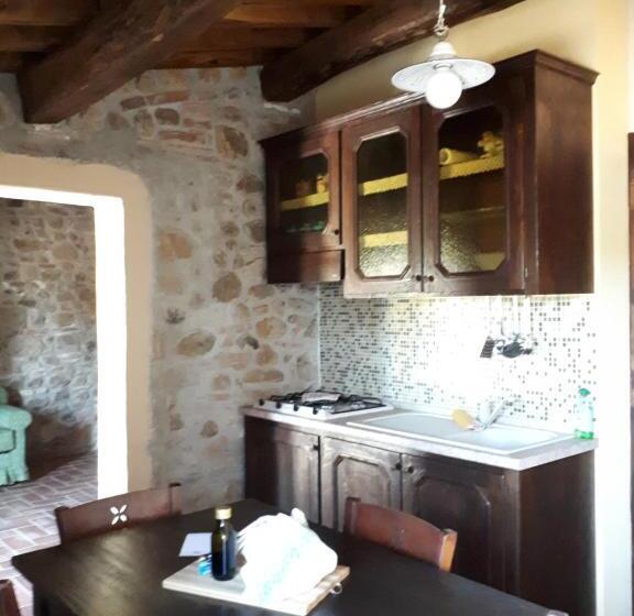 Дом 2 Спальни, Agriturismo Podere San Lorenzo 1866