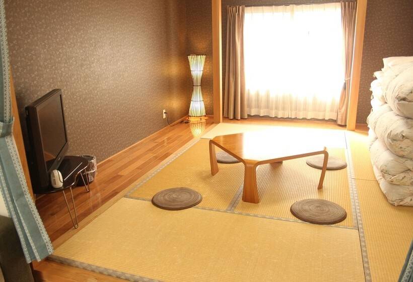 Номер Стандарт, Seaside Pension Petit Shirahama