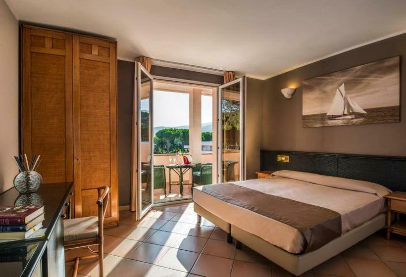 Трехместный Номер Комфорт, Riva Del Sole