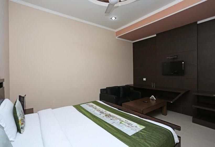 Трехместный Номер Классика, Capital O 1299  Mukut Regency