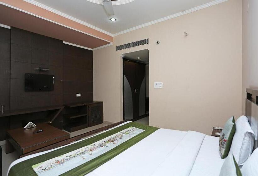 Трехместный Номер Классика, Capital O 1299  Mukut Regency