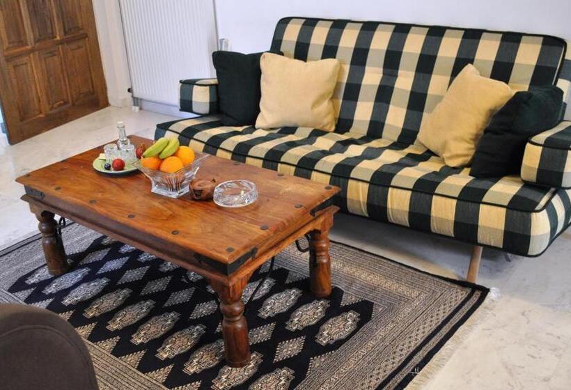 Студия Стандарт, Papastavrou Apartments