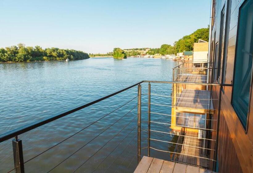استودیوی استاندارد, Arkabarka 2  Floating Dream Rooms And Apartments