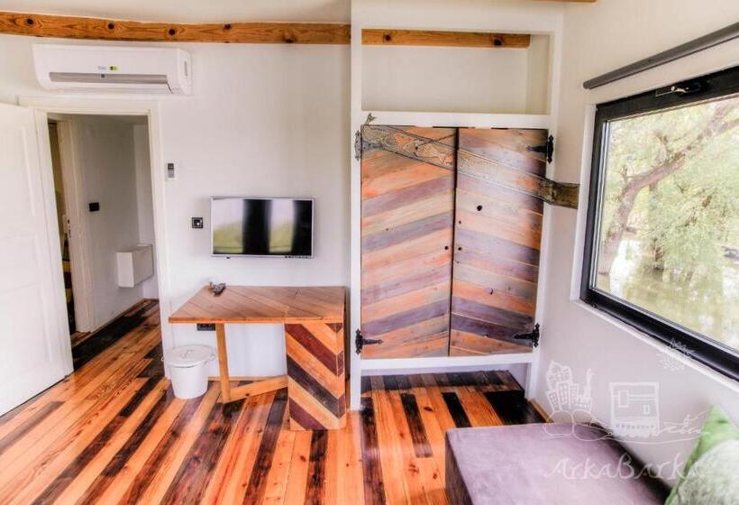 آپارتمان 1 خوابه با تراس, Arkabarka 2  Floating Dream Rooms And Apartments