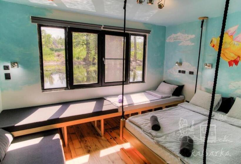 اتاق استاندارد چهار تخته, Arkabarka 2  Floating Dream Rooms And Apartments