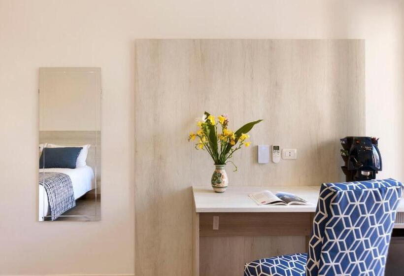 Номер Superior Вид на Город, Delle Rose Suites