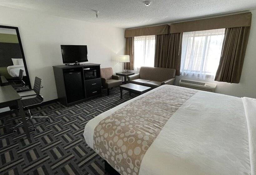 Люкс Кровать Кинг, La Quinta Inn By Wyndham Cincinnati North