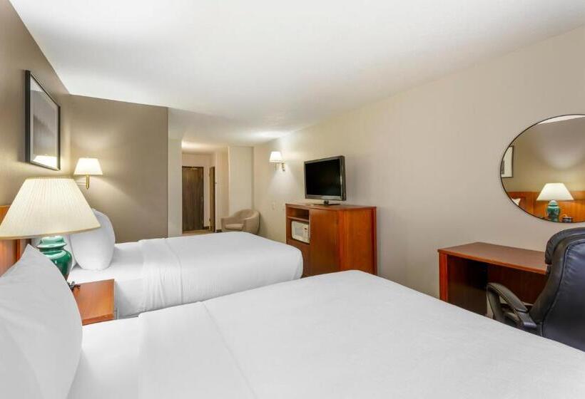 Люкс, Quality Inn & Suites Fillmore I15