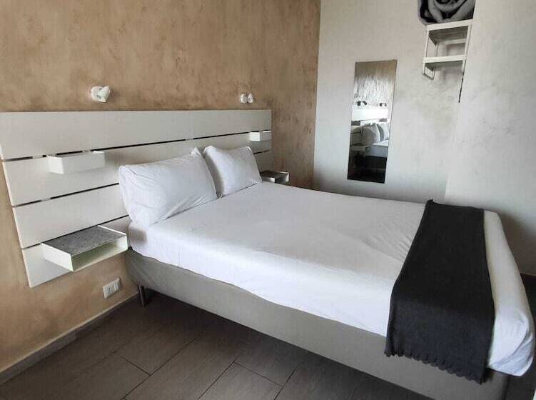 Номер Комфорт, B And B Living