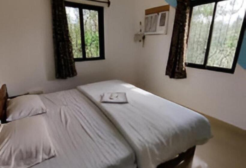 آپارتمان 1 خوابه با چشمانداز استخر, Ronne S 2bhk Lagoon Apartment  Calangute