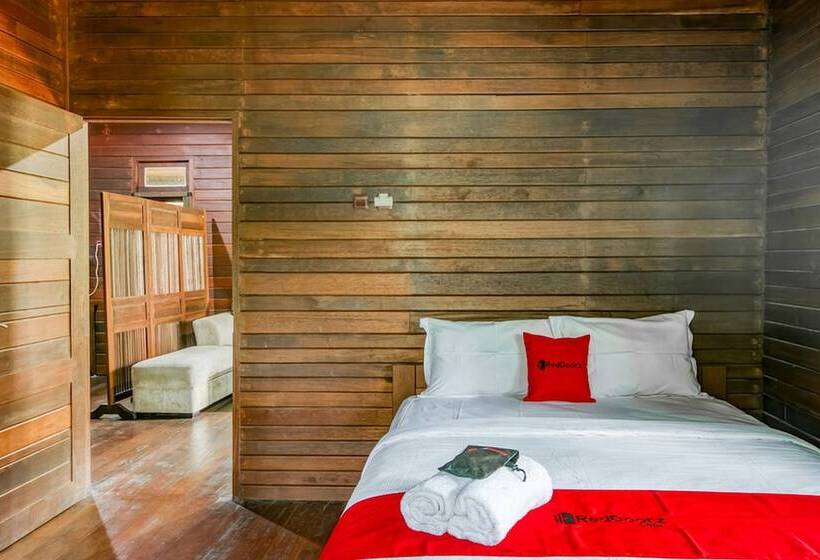 Номер Economy, Reddoorz Resort @ Taman Wisata Mangrove