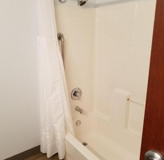 스위트, Best Western Sandy Inn