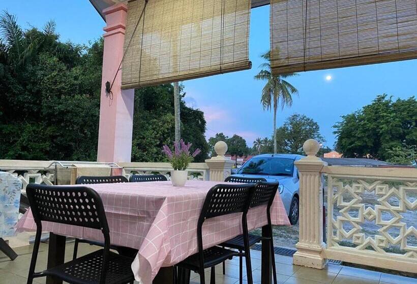 Номер Стандарт, Besut Guesthouse